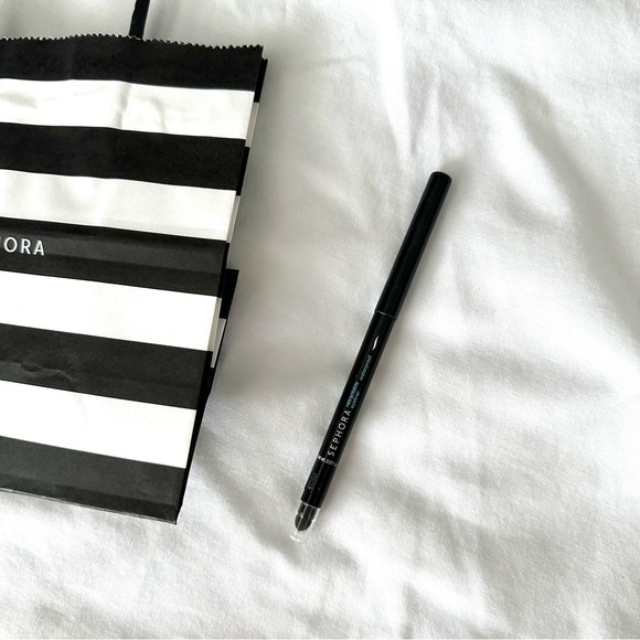 SEPHORA Waterproof Retractable Eyeliner Pencil - Picture 1 of 3